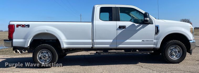 image for item DL7027 2019 Ford F250 Super Duty  SuperCab pickup truck