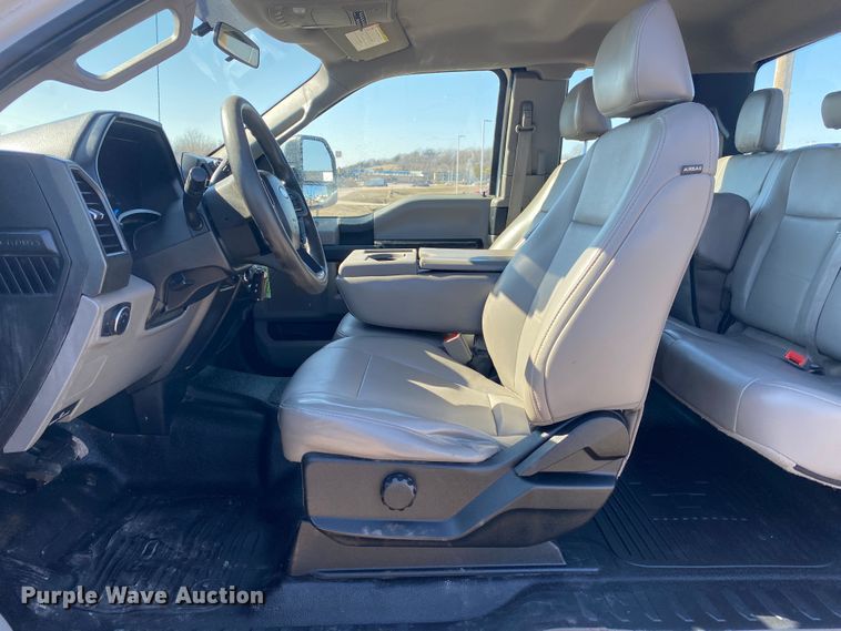 image for item DL7027 2019 Ford F250 Super Duty  SuperCab pickup truck