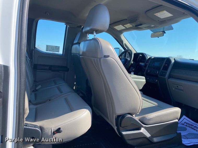 image for item DL7027 2019 Ford F250 Super Duty  SuperCab pickup truck