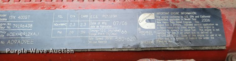 image for item DM8220 2007 International 9400i Eagle  truck cab and chassis