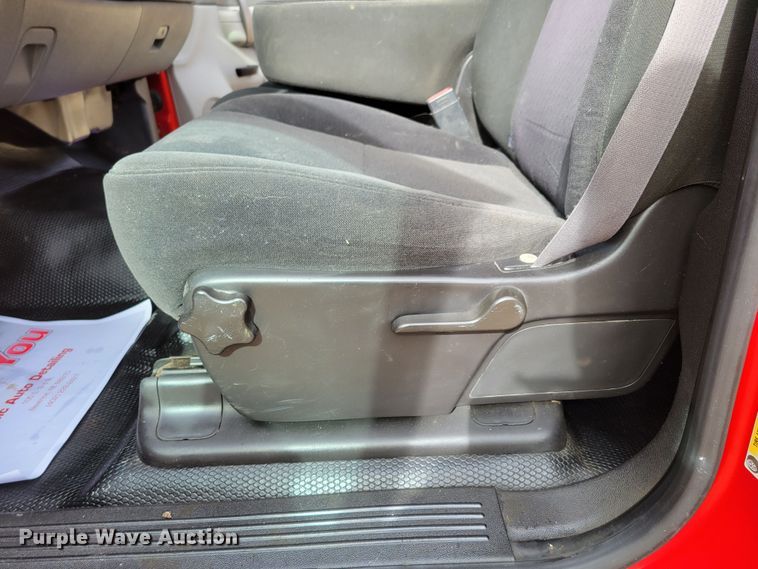 image for item DM8228 2012  Chevrolet Silverado 3500HD  Crew Cab pickup truck