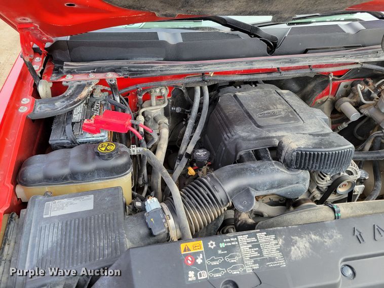 image for item DM8228 2012  Chevrolet Silverado 3500HD  Crew Cab pickup truck