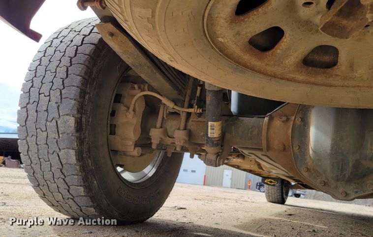 image for item DM8228 2012  Chevrolet Silverado 3500HD  Crew Cab pickup truck