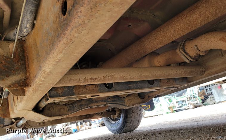 image for item DM8228 2012  Chevrolet Silverado 3500HD  Crew Cab pickup truck