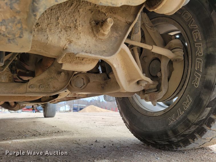 image for item DM8228 2012  Chevrolet Silverado 3500HD  Crew Cab pickup truck