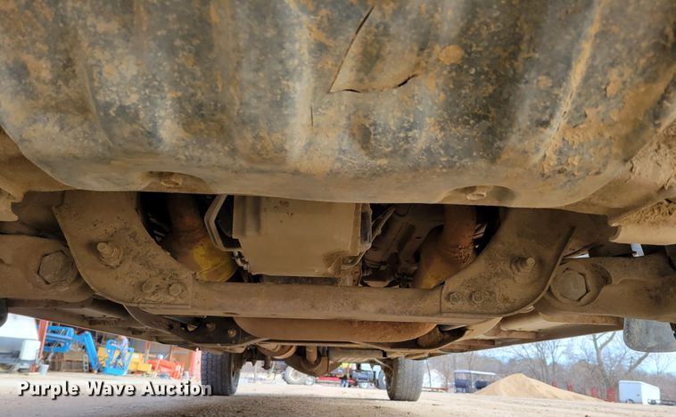 image for item DM8228 2012  Chevrolet Silverado 3500HD  Crew Cab pickup truck