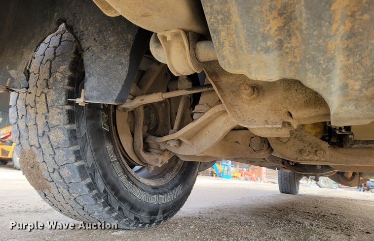 image for item DM8228 2012  Chevrolet Silverado 3500HD  Crew Cab pickup truck