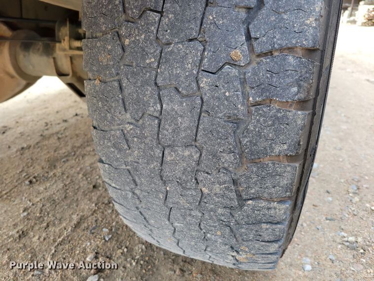 image for item DM8228 2012  Chevrolet Silverado 3500HD  Crew Cab pickup truck