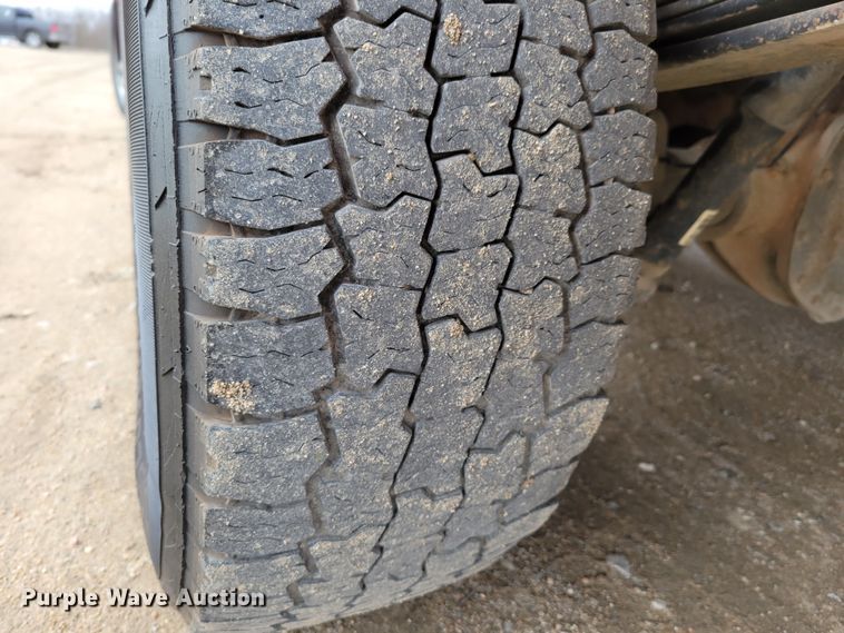 image for item DM8228 2012  Chevrolet Silverado 3500HD  Crew Cab pickup truck