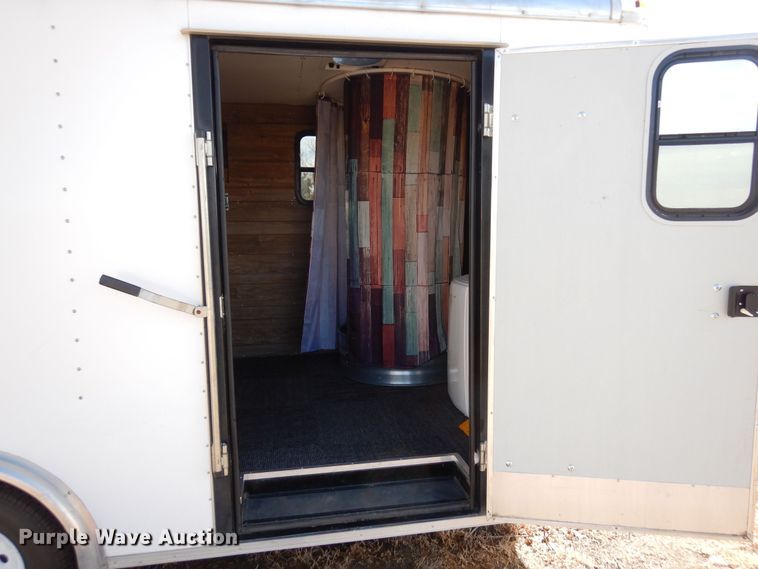 image for item DN6277 1999 Pace American CS816TA2  enclosed cargo trailer