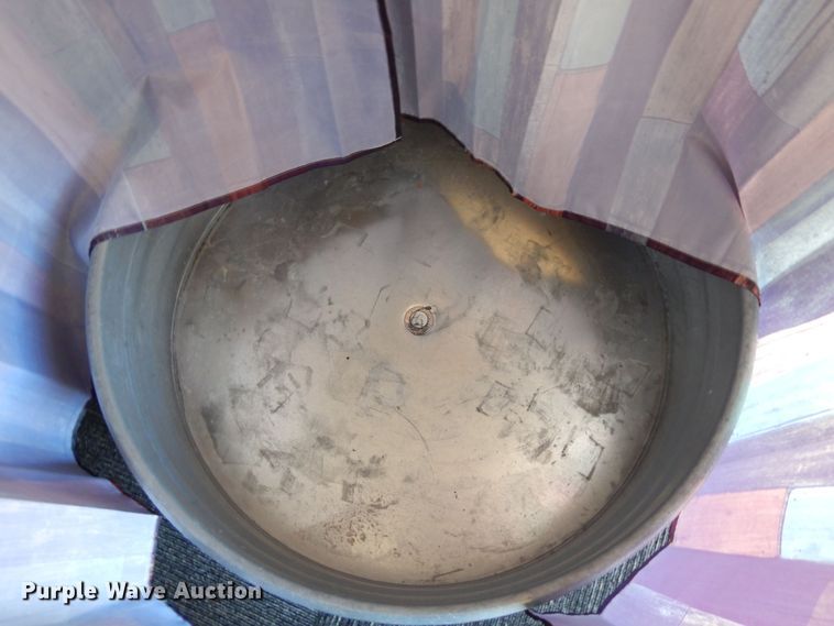 image for item DN6277 1999 Pace American CS816TA2  enclosed cargo trailer