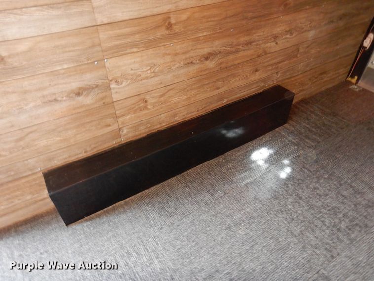 image for item DN6277 1999 Pace American CS816TA2  enclosed cargo trailer