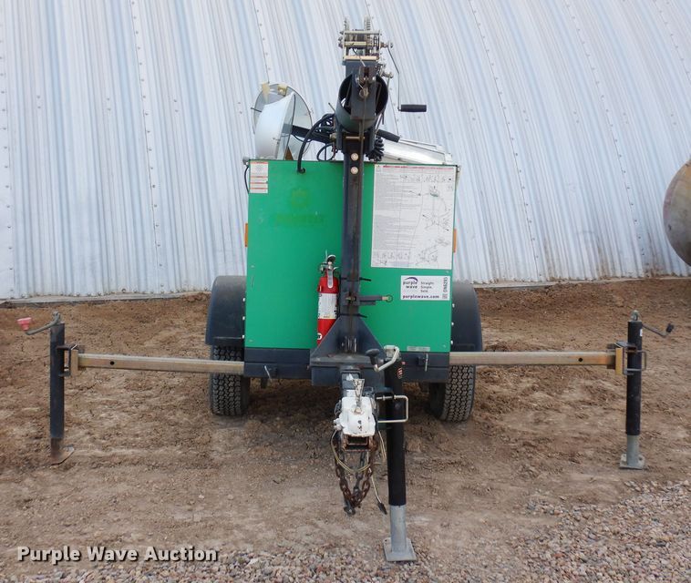 image for item DN6285 2011 Magnum MLT3060K  light plant