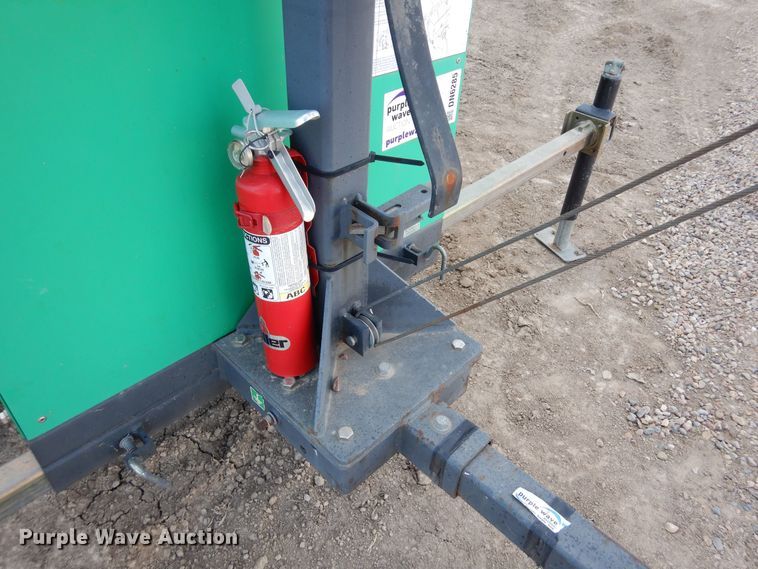 image for item DN6285 2011 Magnum MLT3060K  light plant