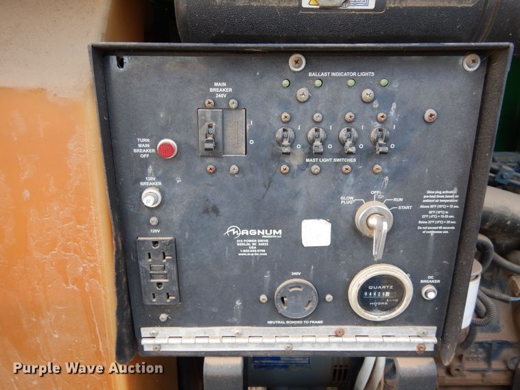 image for item DN6285 2011 Magnum MLT3060K  light plant