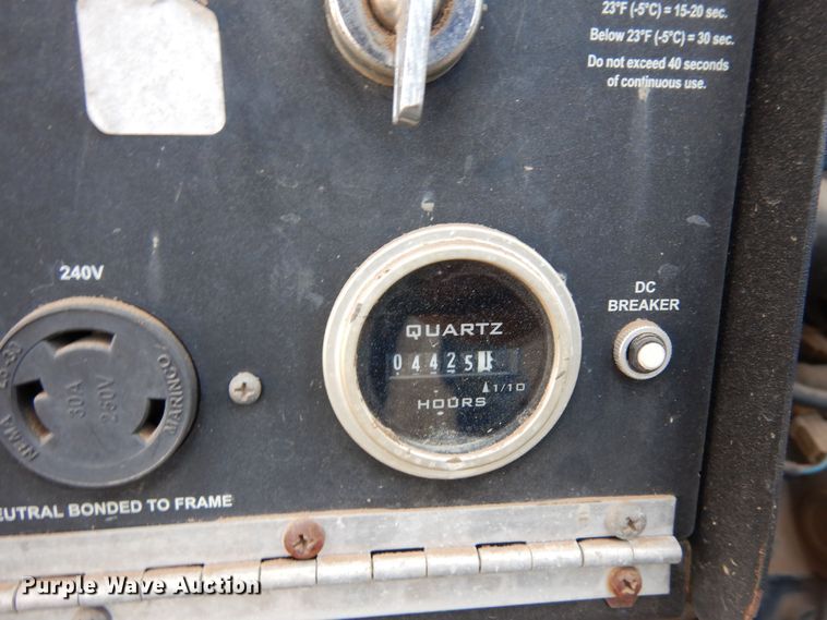 image for item DN6285 2011 Magnum MLT3060K  light plant