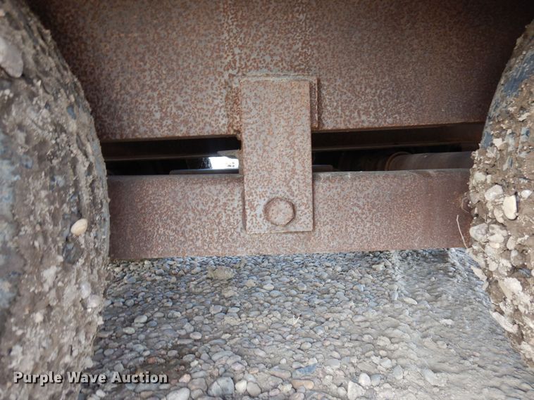 image for item DN6287 1993 Belshe  equipment trailer