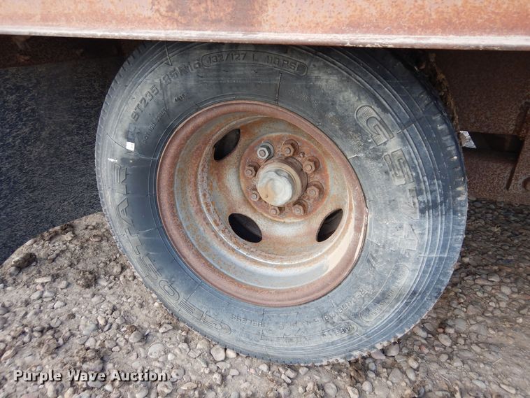 image for item DN6287 1993 Belshe  equipment trailer