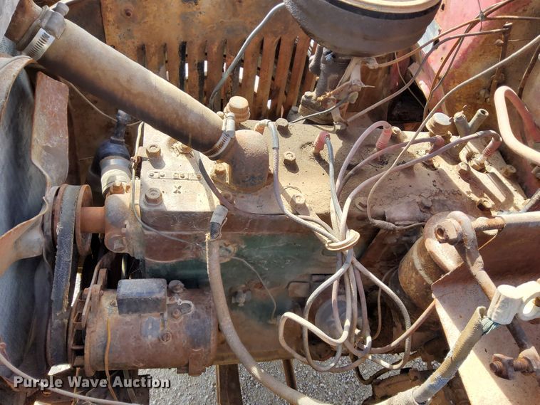 image for item DN6893 1936 International D30  truck cab and chassis