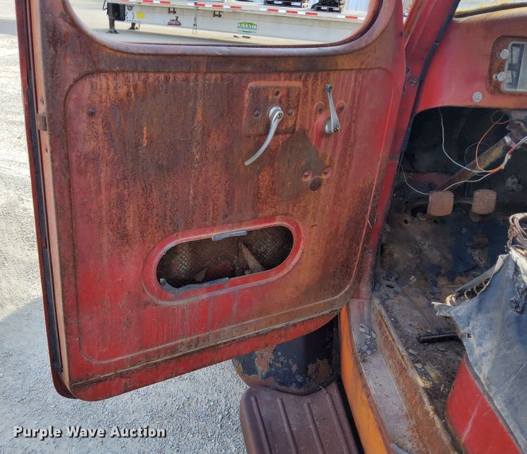 image for item DN6893 1936 International D30  truck cab and chassis