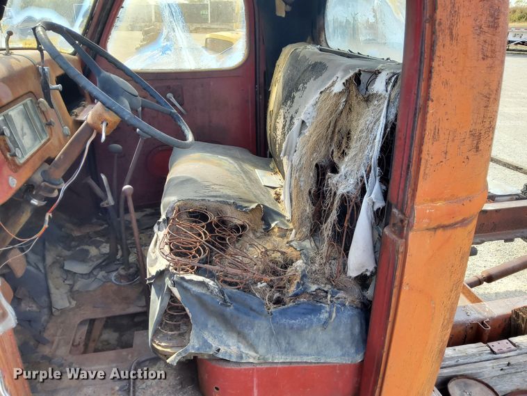 image for item DN6893 1936 International D30  truck cab and chassis