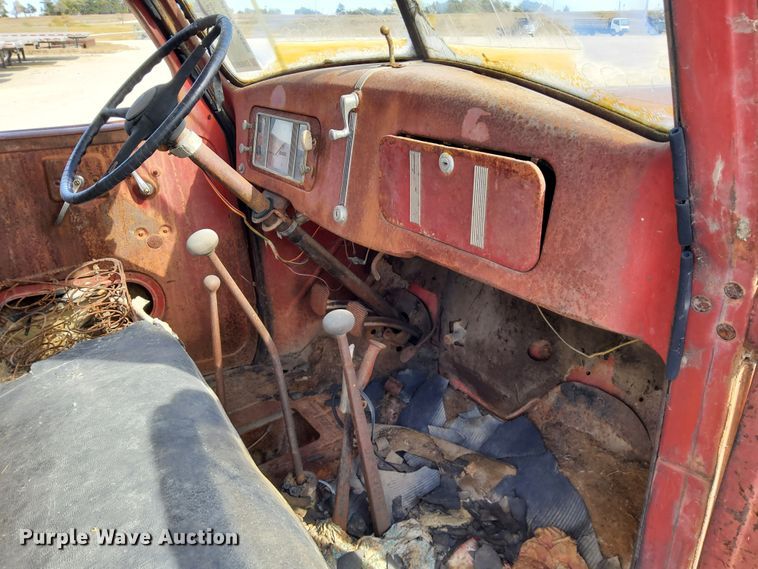 image for item DN6893 1936 International D30  truck cab and chassis