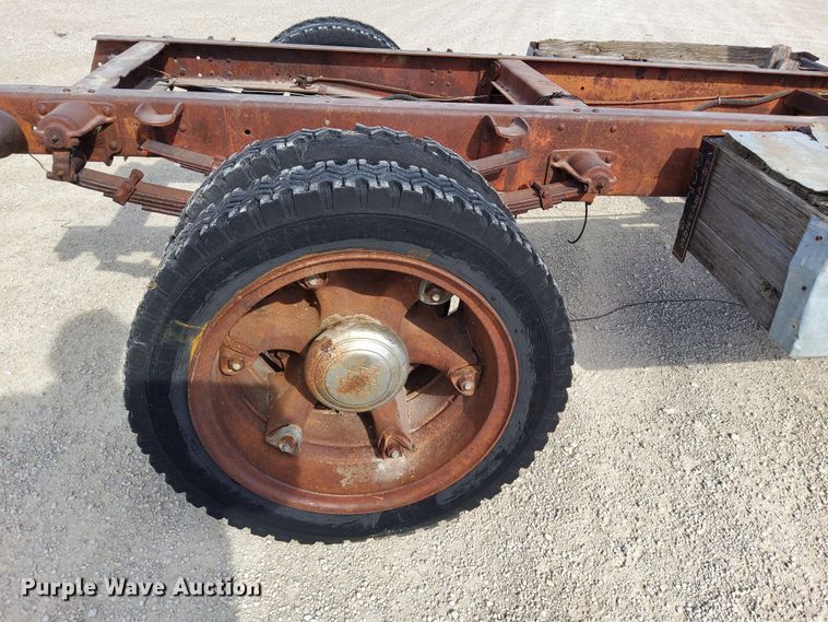 image for item DN6893 1936 International D30  truck cab and chassis