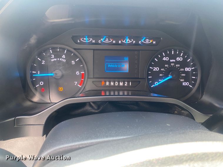 image for item DN8164 2017 Ford F250 Super Duty  SuperCab pickup truck