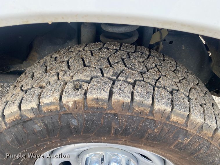 image for item DN8164 2017 Ford F250 Super Duty  SuperCab pickup truck