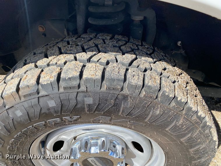 image for item DN8165 2017 Ford F250 Super Duty  SuperCab pickup truck