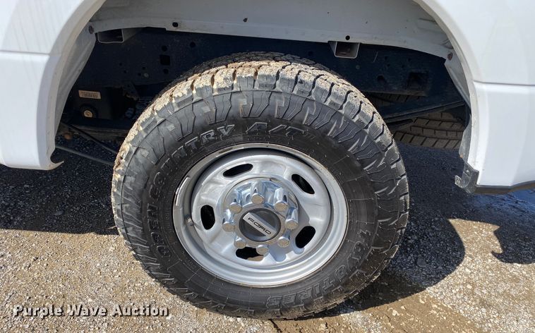 image for item DN8165 2017 Ford F250 Super Duty  SuperCab pickup truck