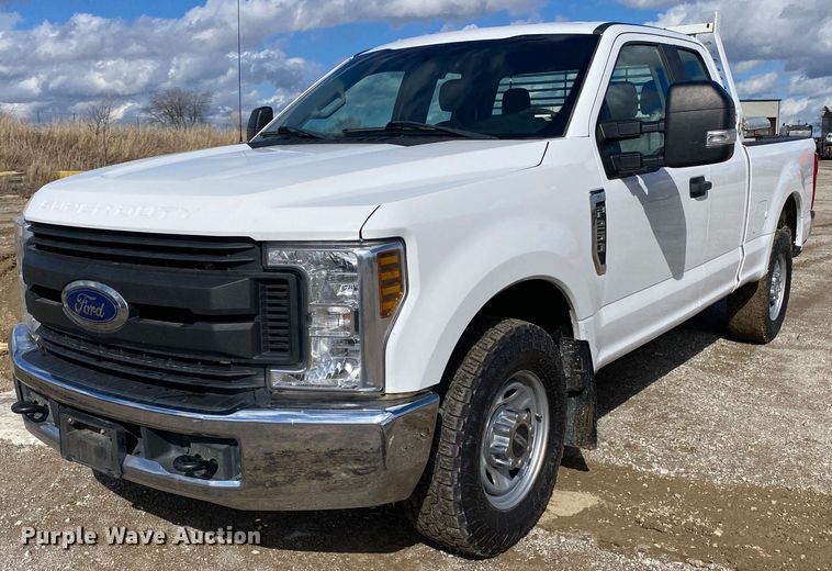 image for item DN8166 2018 Ford F250 Super Duty  SuperCab pickup truck