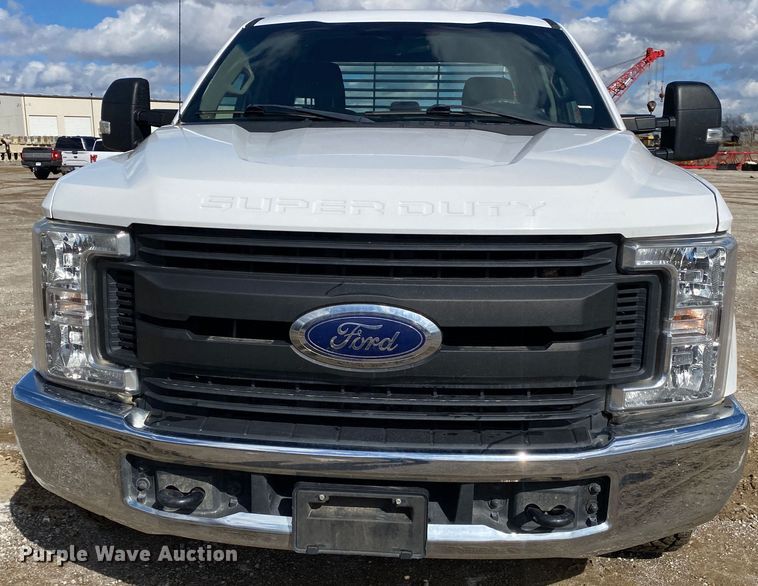 image for item DN8166 2018 Ford F250 Super Duty  SuperCab pickup truck