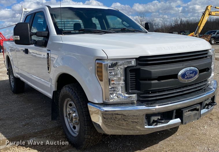 image for item DN8166 2018 Ford F250 Super Duty  SuperCab pickup truck