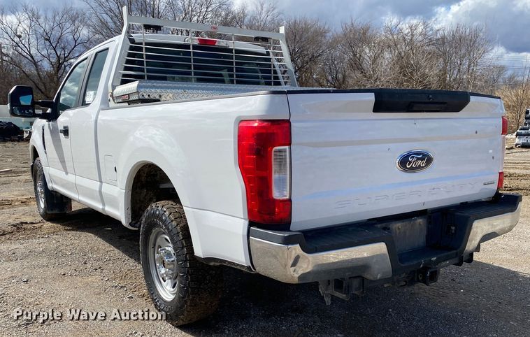 image for item DN8166 2018 Ford F250 Super Duty  SuperCab pickup truck