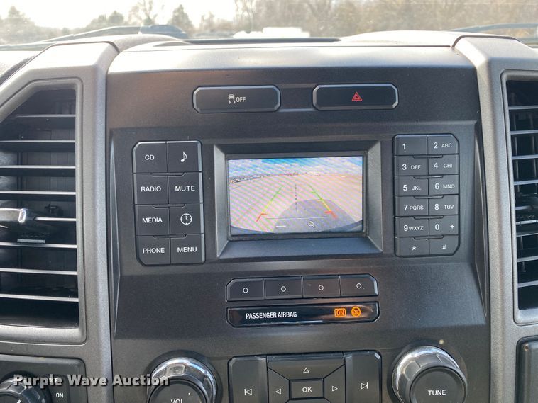 image for item DN8166 2018 Ford F250 Super Duty  SuperCab pickup truck