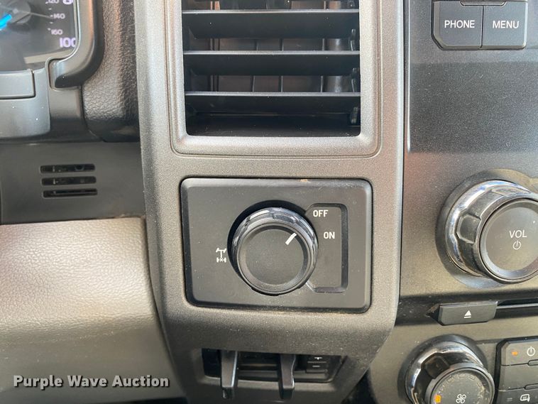 image for item DN8166 2018 Ford F250 Super Duty  SuperCab pickup truck