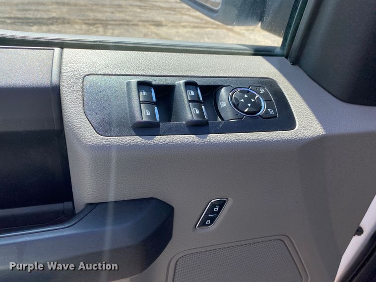 image for item DN8167 2018 Ford F150  SuperCrew pickup truck