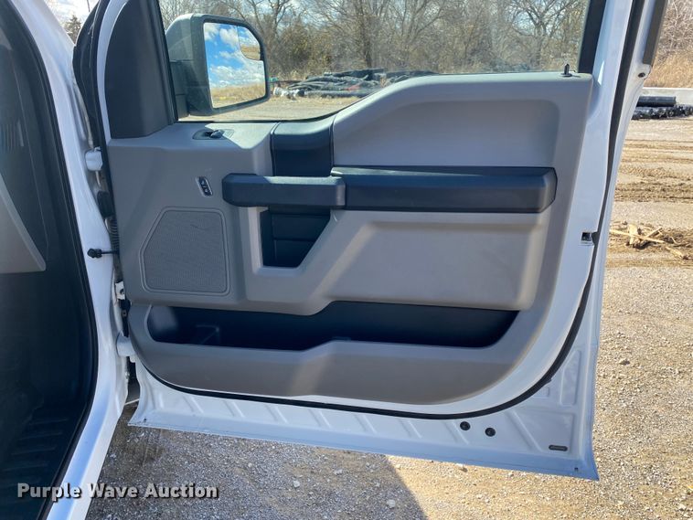 image for item DN8167 2018 Ford F150  SuperCrew pickup truck