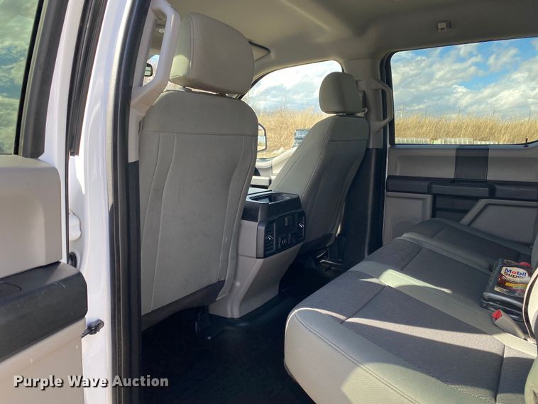 image for item DN8167 2018 Ford F150  SuperCrew pickup truck