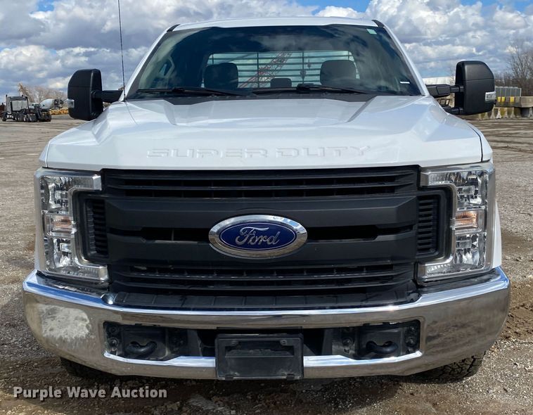 image for item DN8169 2018 Ford F250 Super Duty  SuperCab pickup truck