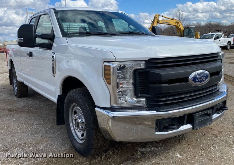 image for item DN8169 2018 Ford F250 Super Duty  SuperCab pickup truck