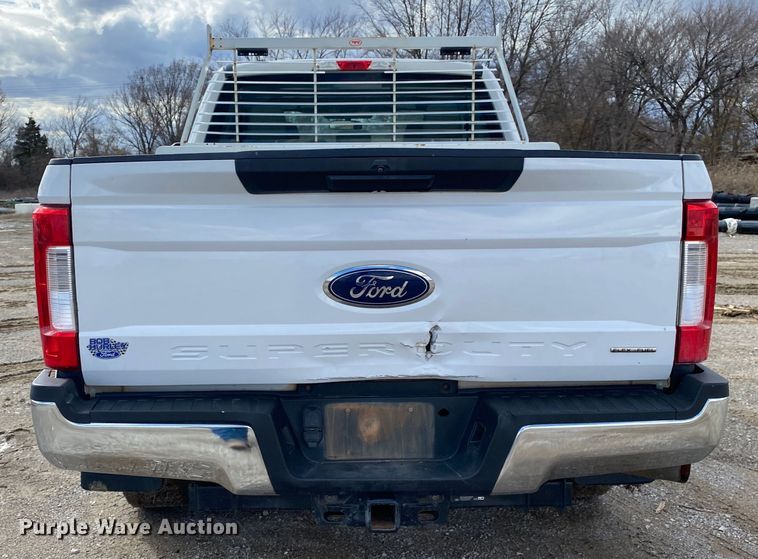 image for item DN8169 2018 Ford F250 Super Duty  SuperCab pickup truck