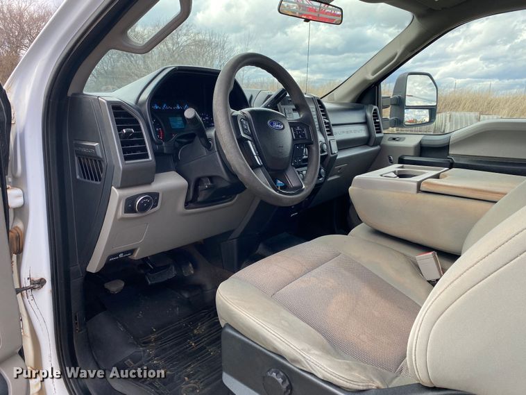 image for item DN8169 2018 Ford F250 Super Duty  SuperCab pickup truck