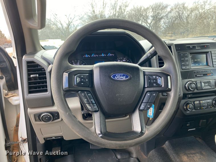 image for item DN8169 2018 Ford F250 Super Duty  SuperCab pickup truck