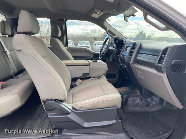 image for item DN8169 2018 Ford F250 Super Duty  SuperCab pickup truck