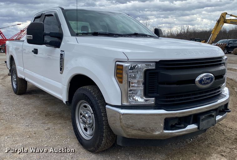 image for item DN8170 2018 Ford F250 Super Duty  SuperCab pickup truck