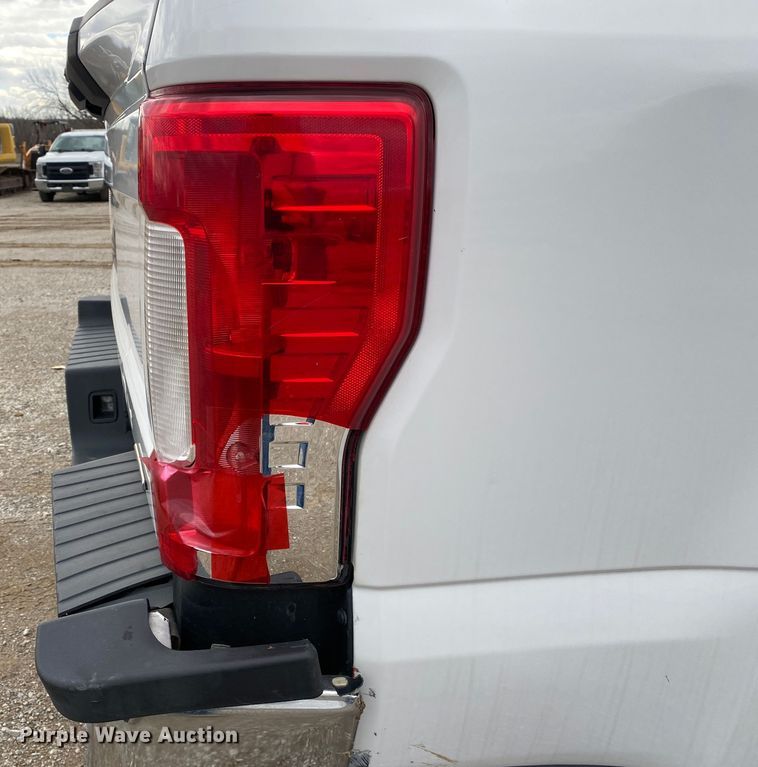 image for item DN8170 2018 Ford F250 Super Duty  SuperCab pickup truck