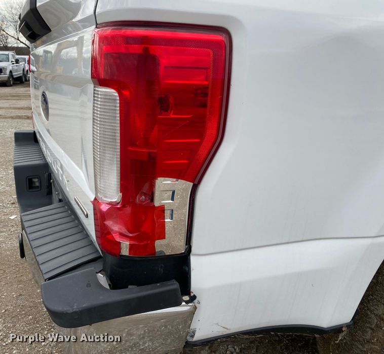 image for item DN8170 2018 Ford F250 Super Duty  SuperCab pickup truck