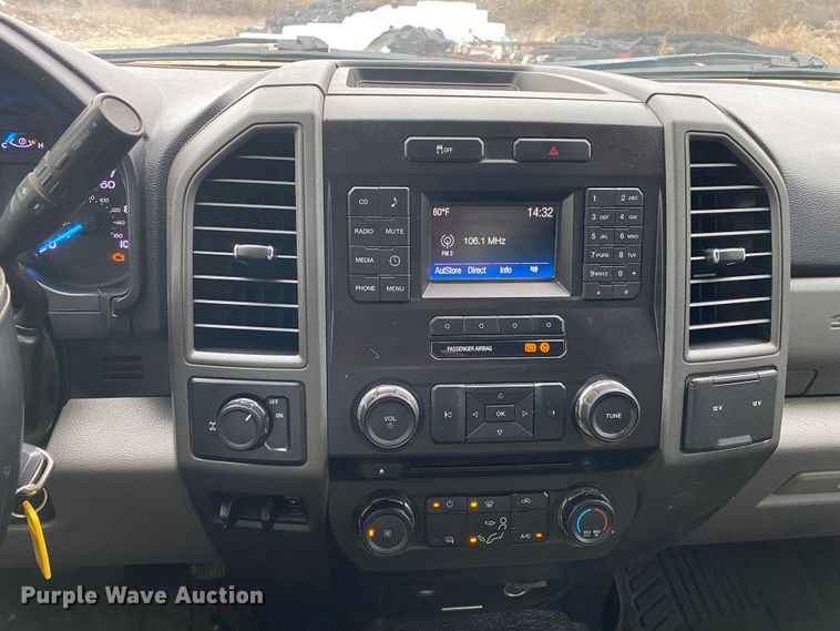 image for item DN8170 2018 Ford F250 Super Duty  SuperCab pickup truck